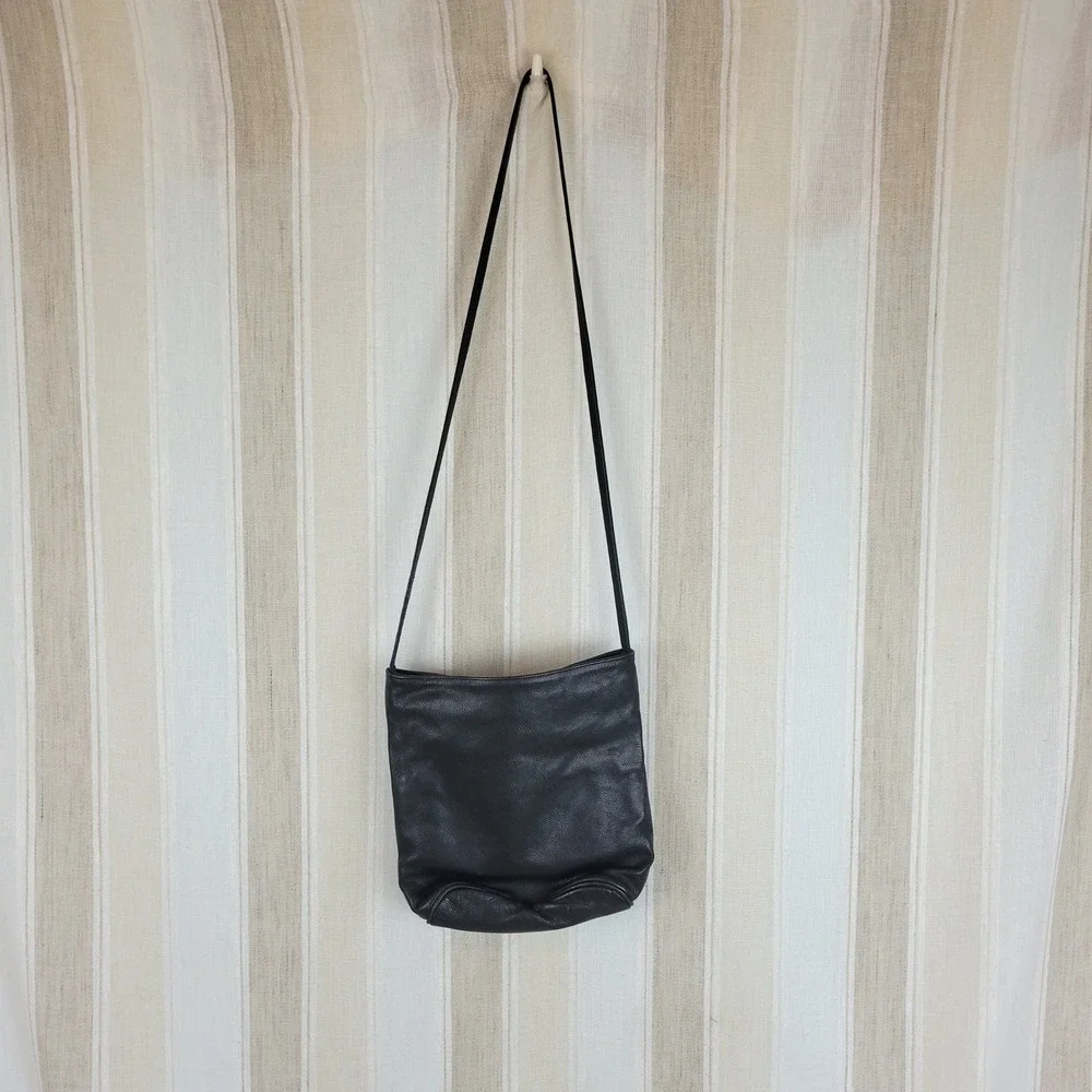 Leaf‎ Leather Inc. Genuine Leather Crossbody Bucket Bag Black Brown Vintage